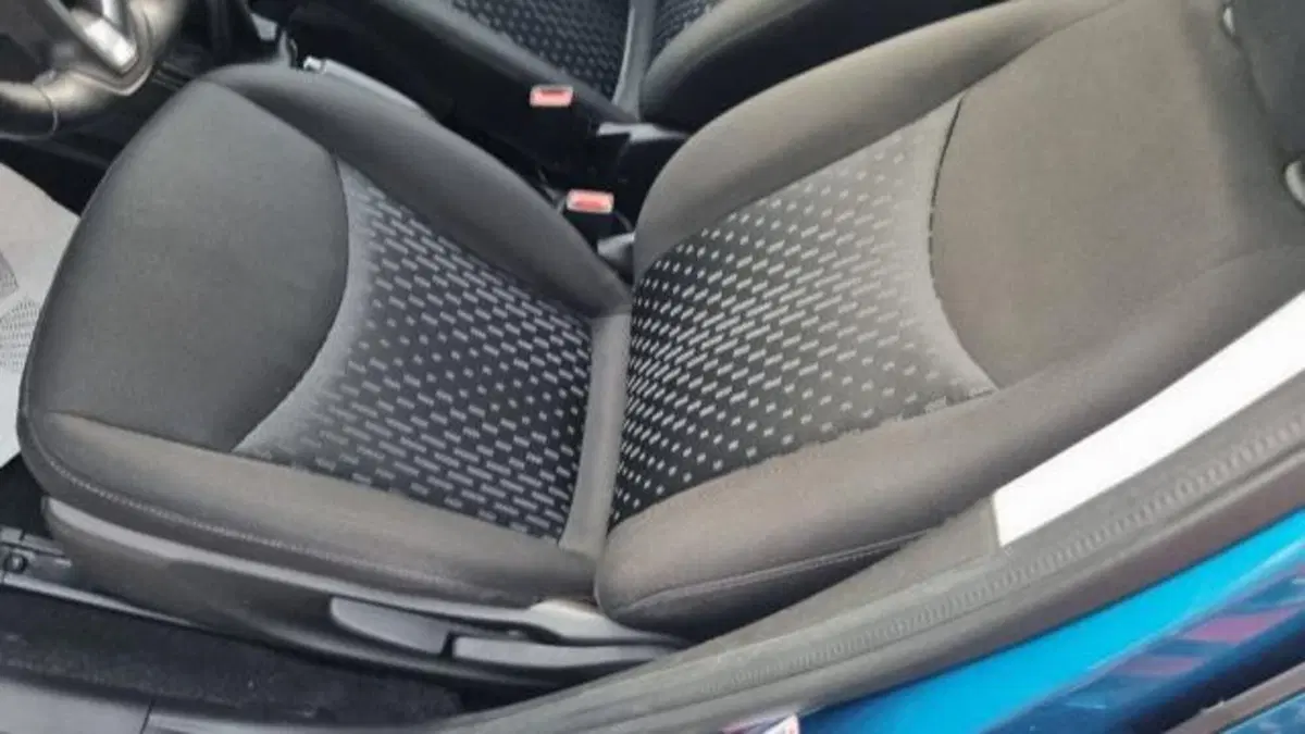 Opel Karl usata a Savona (13)