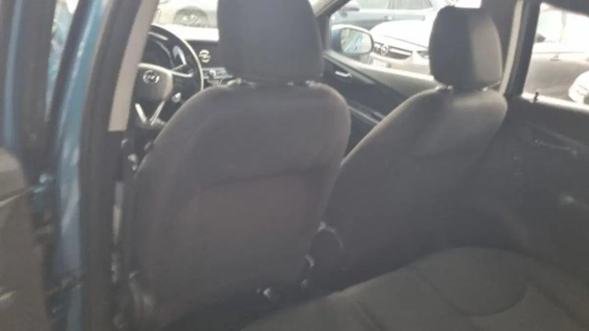 Opel Karl usata a Savona (19)