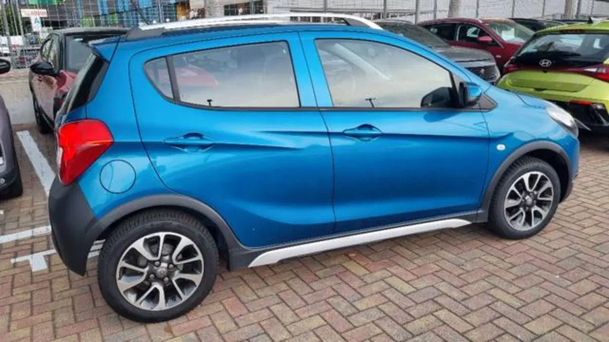 Opel Karl usata a Savona (5)