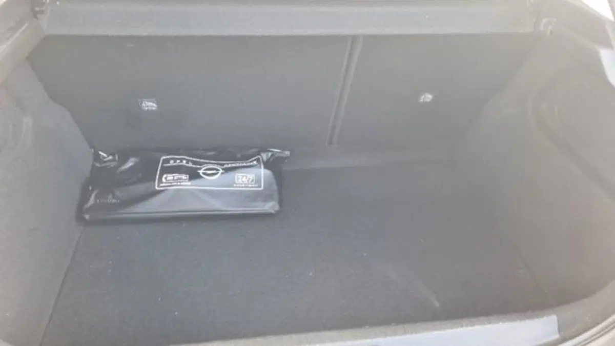 Opel Corsa usata a Savona (8)