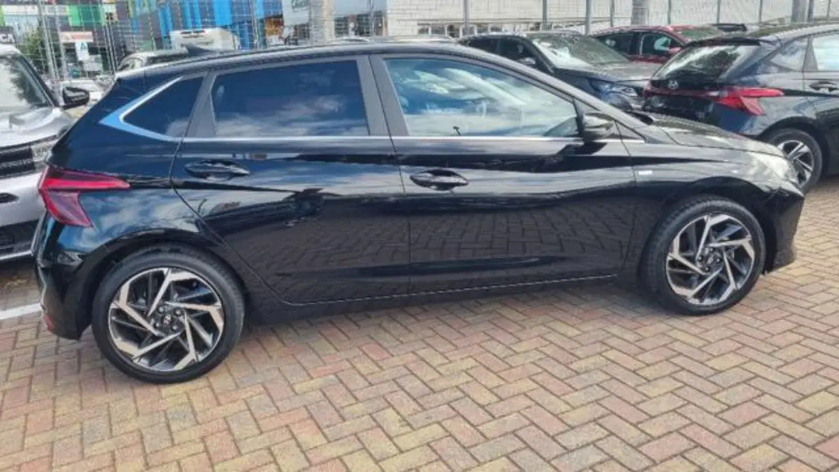 Hyundai i20 usata a Savona (6)