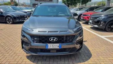 Hyundai Kona 1.0 T-GDI Hybrid 48V iMT NLine del 2022 usata a Savona