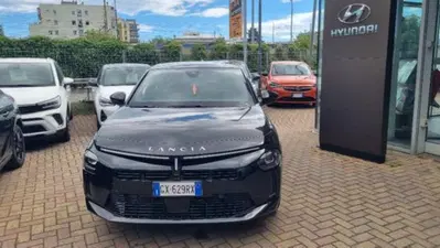 Lancia Ypsilon 1.2 mhev Edizione Cassina e-dct del 2025 usata a Savona