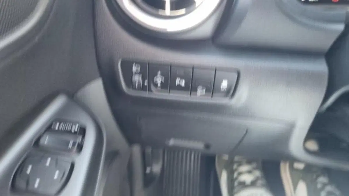 Hyundai Kona usata a Savona (11)