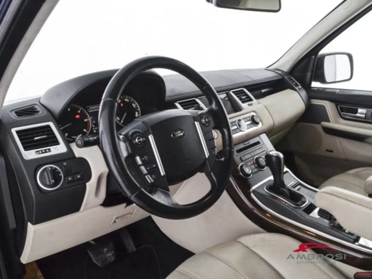 Land Rover Range Rover Sport usata a Perugia (8)
