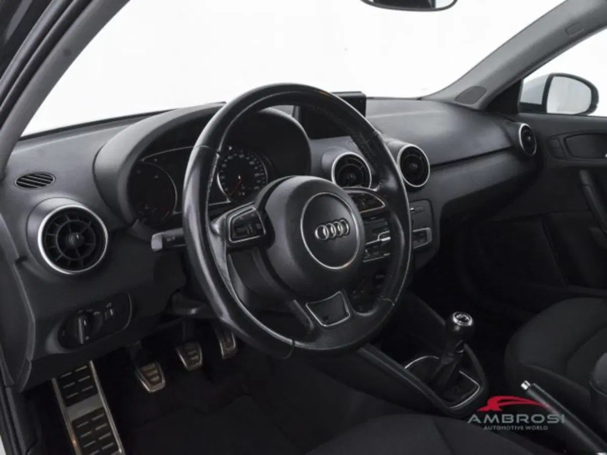 Audi A1 Sportback usata a Perugia (8)