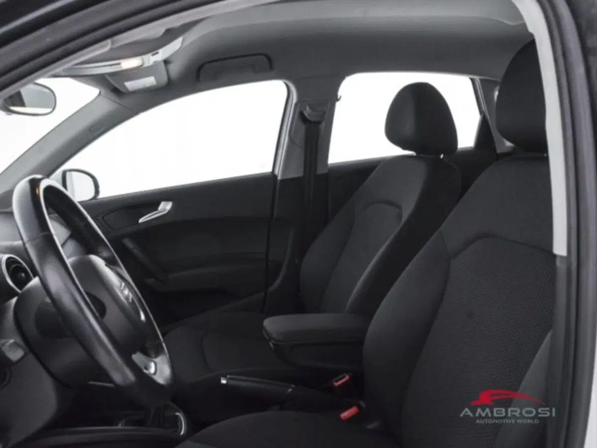 Audi A1 Sportback usata a Perugia (9)