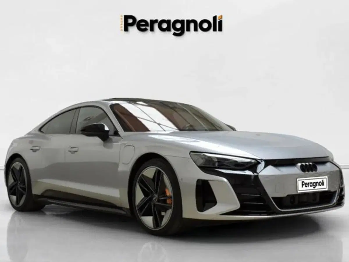 Audi e-Tron GT usata a Firenze (3)