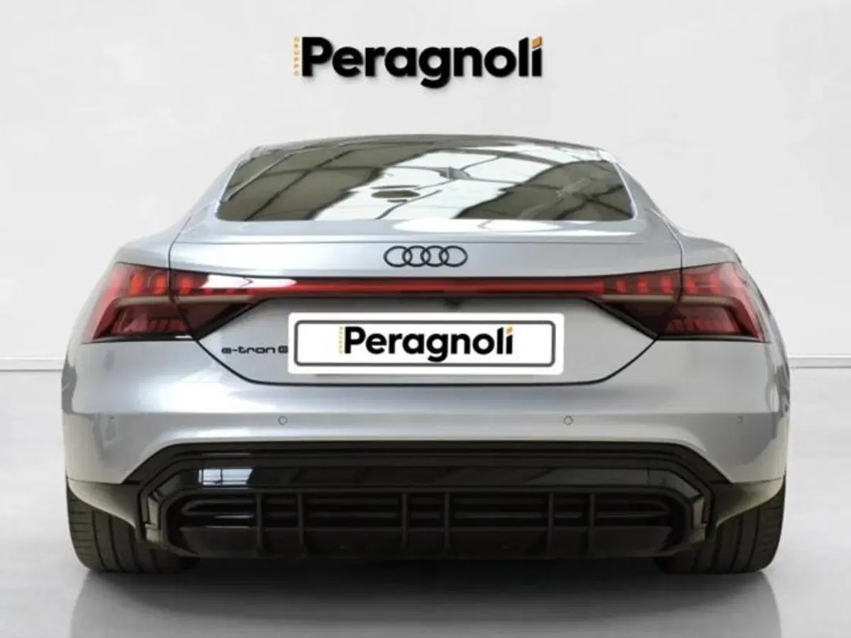 Audi e-Tron GT usata a Firenze (5)