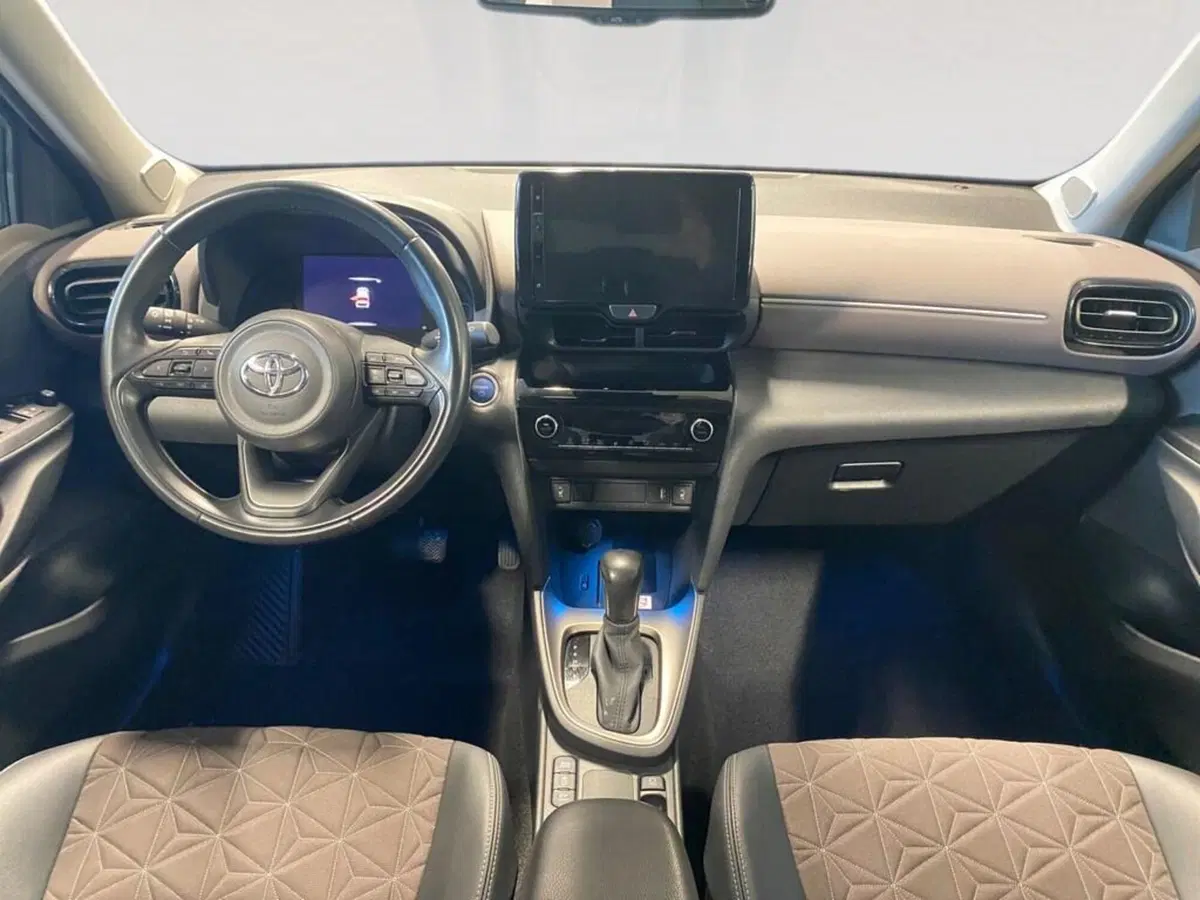 Toyota Yaris Cross usata a Torino (6)