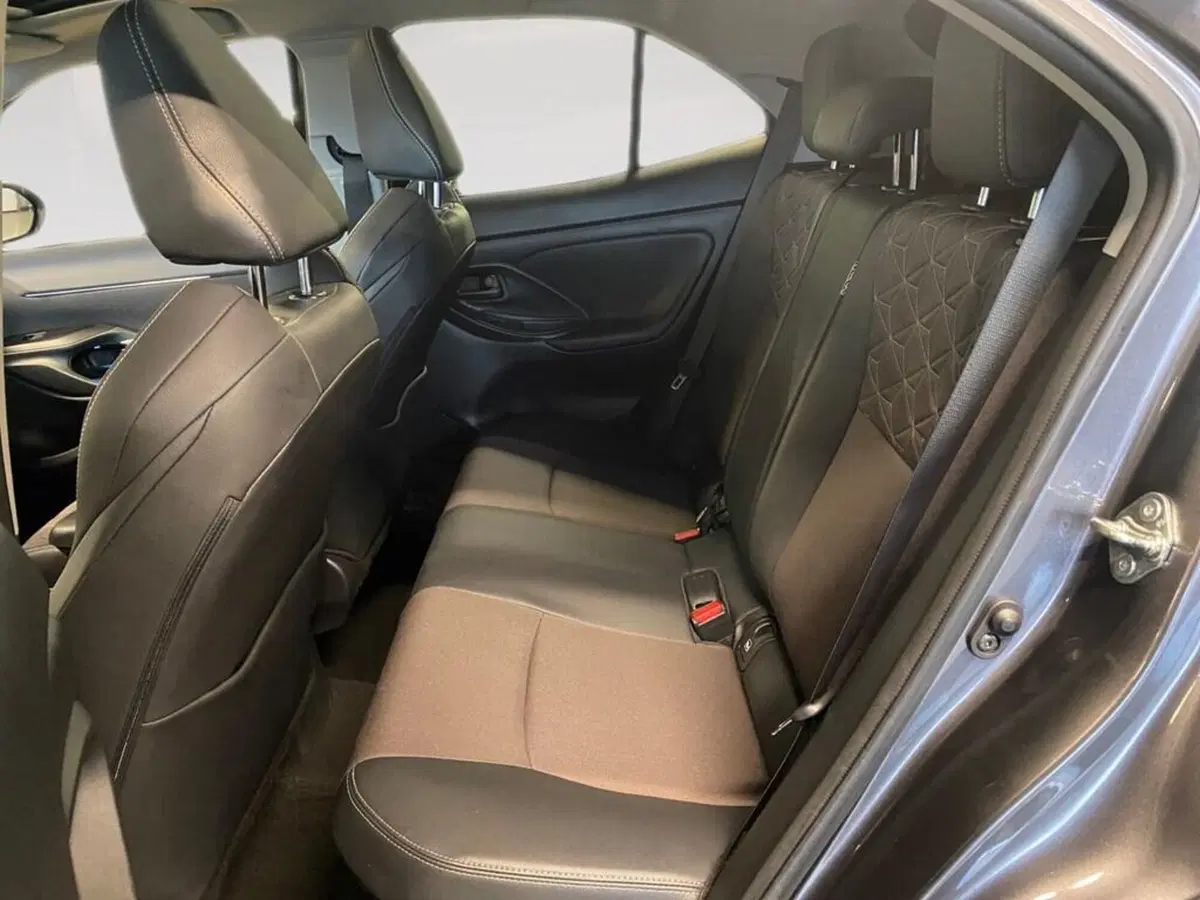 Toyota Yaris Cross usata a Torino (8)