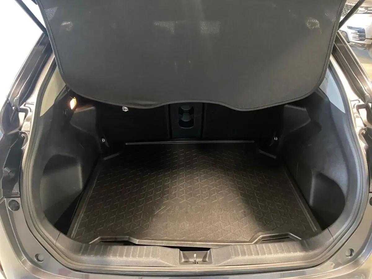 Toyota Yaris Cross usata a Torino (9)