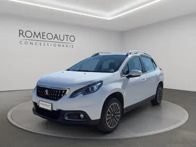 Peugeot 2008 82 Active del 2019 usata a Gubbio
