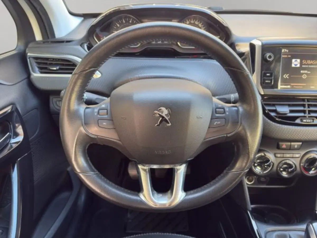 Peugeot 2008 usata a Perugia (12)