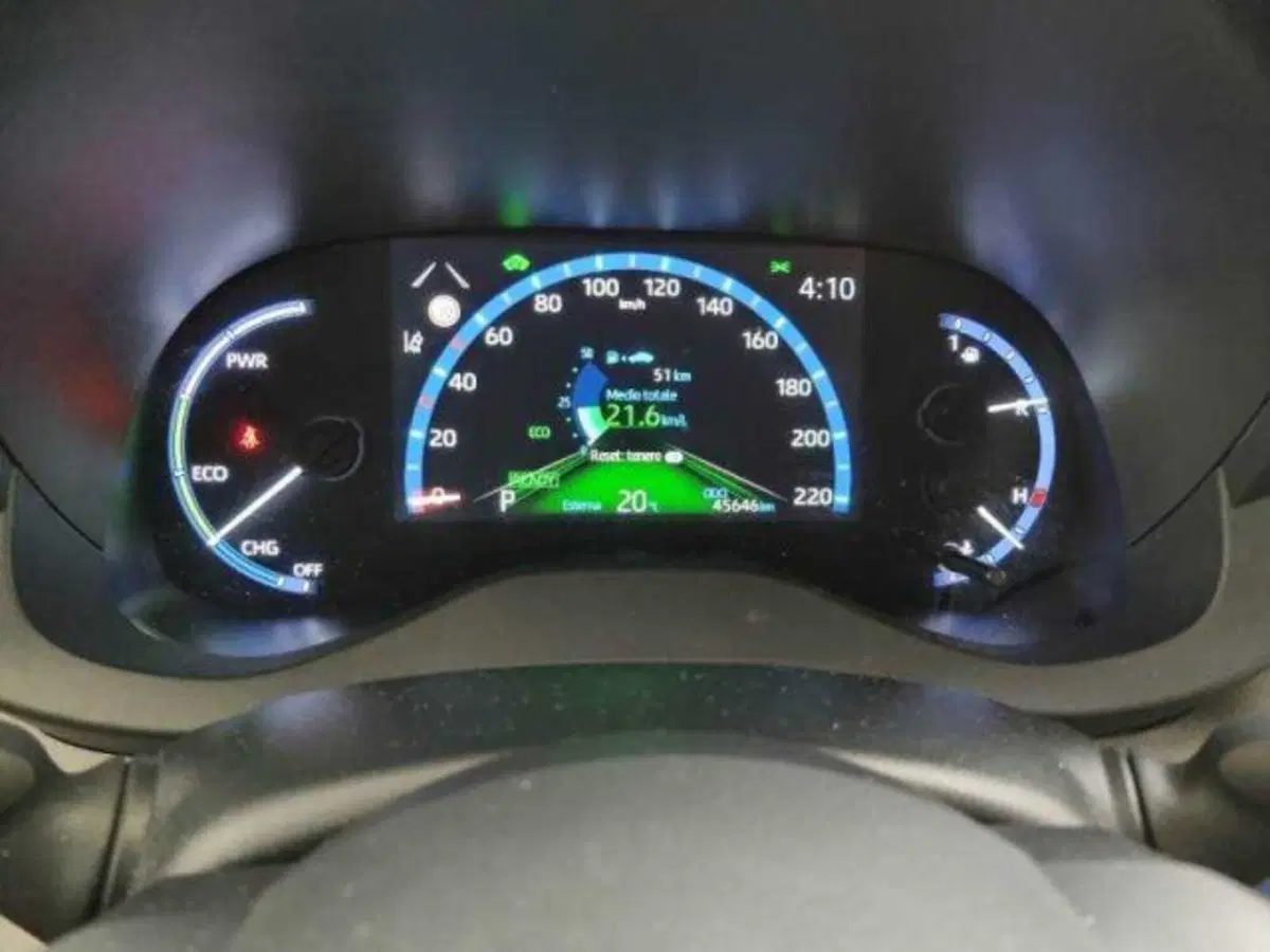 Toyota Yaris Cross usata a Bologna (7)