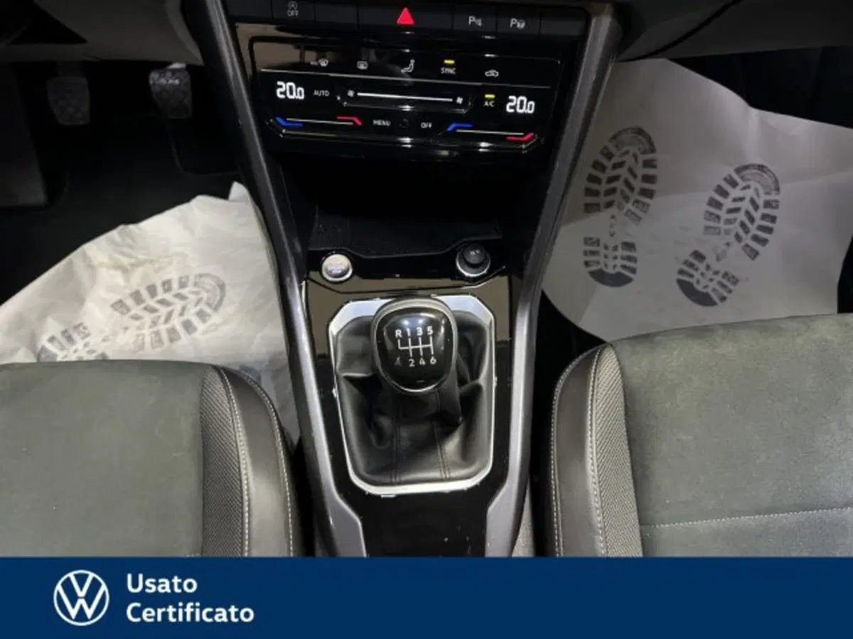 Volkswagen T-Roc usata a Vicenza (11)