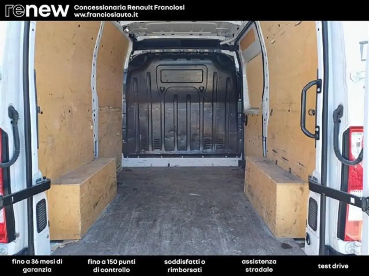 Renault Master Furgone usata a Modena (17)