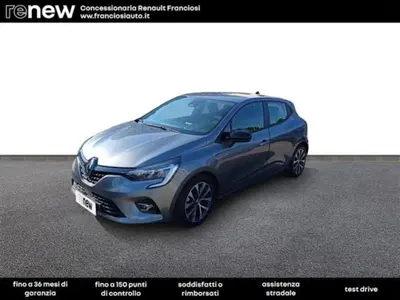 Renault Clio Full Hybrid E-Tech 145 CV 5 porte Equilibre del 2023 usata a Mirandola