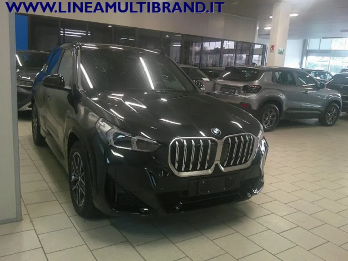 BMW X1 nuova a Piacenza (15)