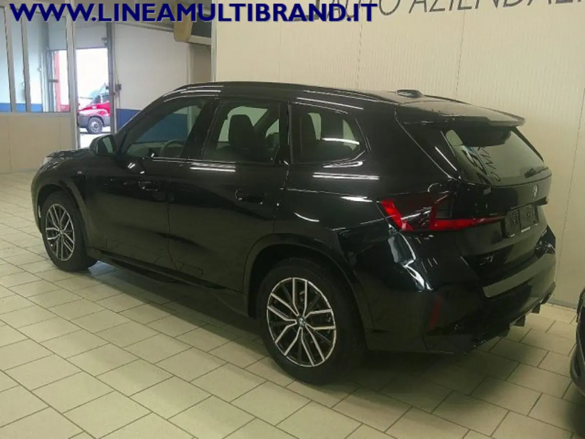 BMW X1 nuova a Piacenza (5)