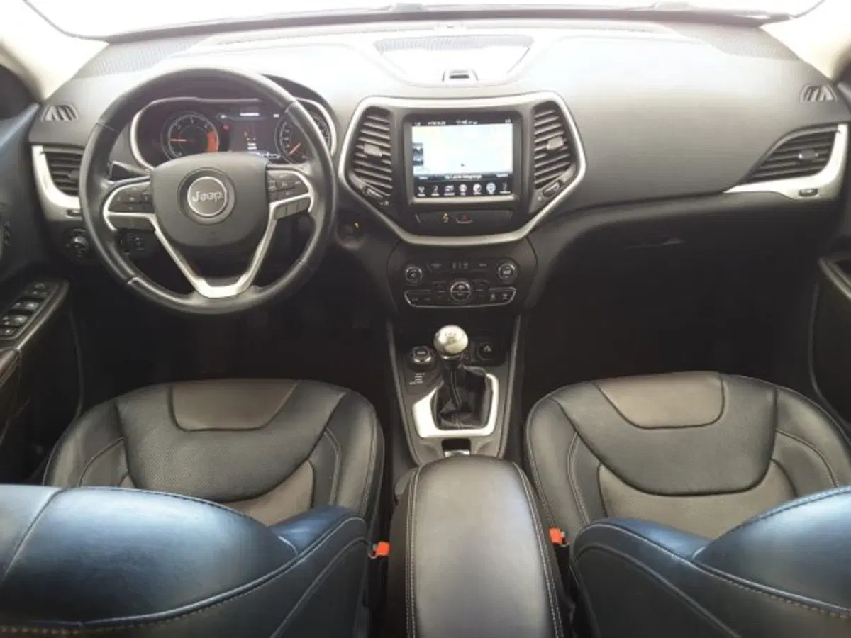 Jeep Cherokee usata a Firenze (10)