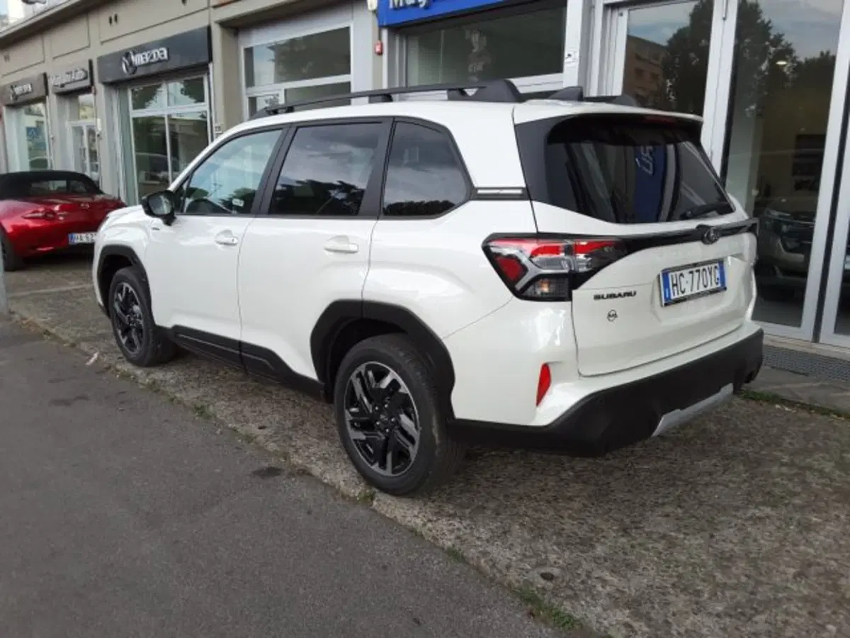 Subaru Forester nuova a Firenze (12)