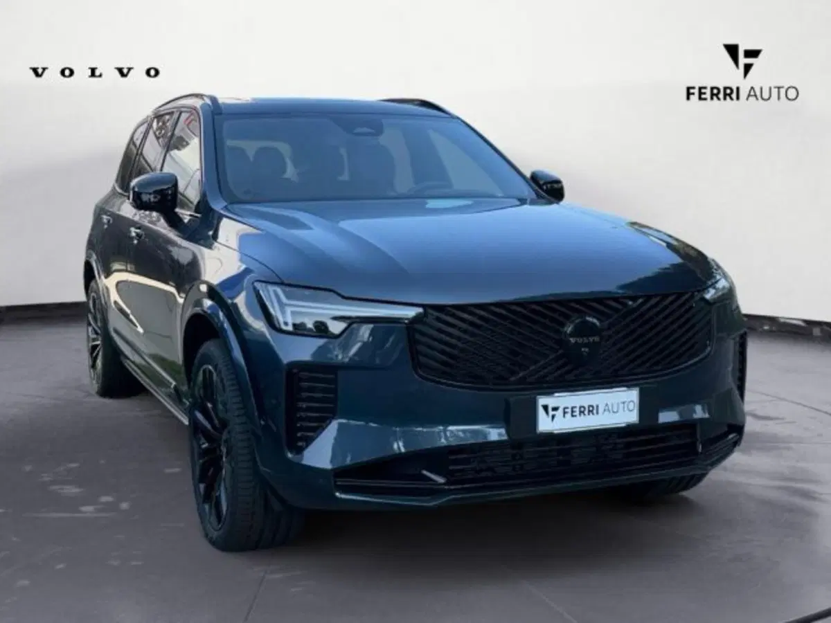 Volvo XC90 nuova a Udine (4)