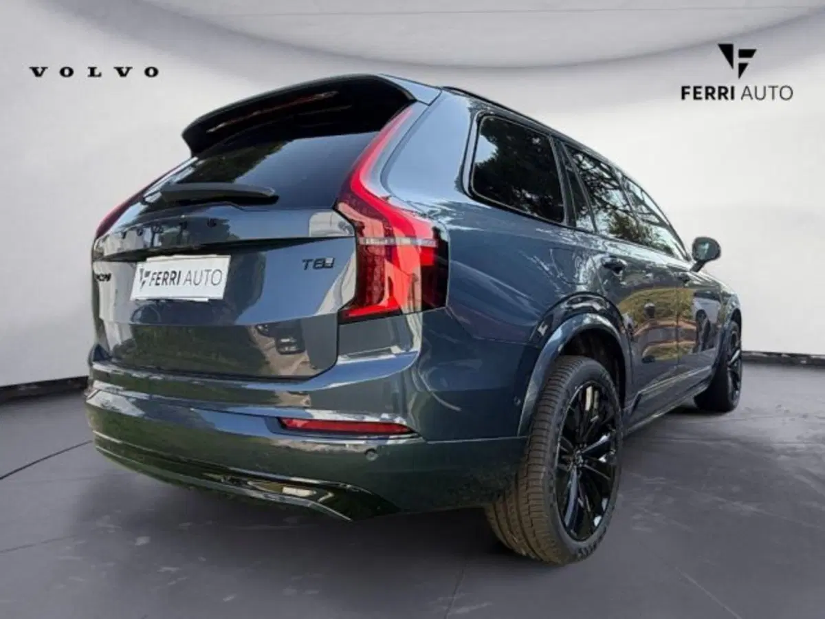 Volvo XC90 nuova a Udine (5)