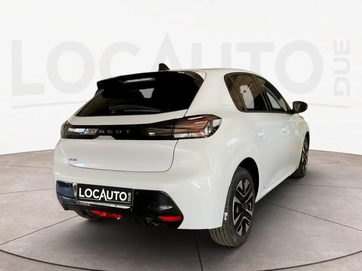 Peugeot 208 nuova a Torino (4)