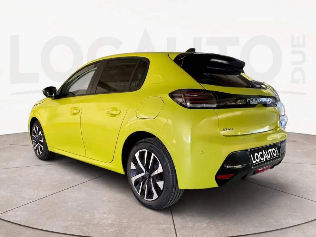 Peugeot 208 nuova a Torino (5)