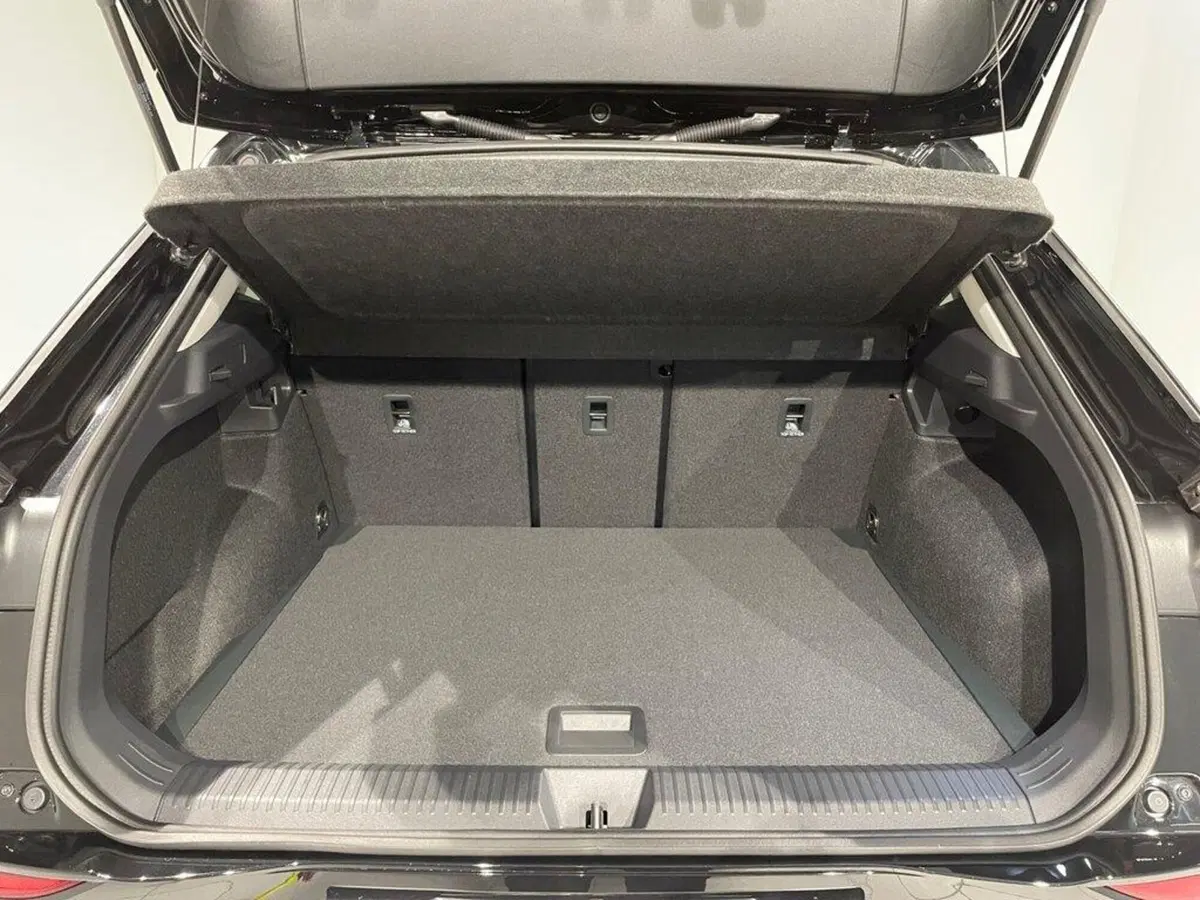 Volkswagen T-Roc nuova a Ravenna (11)
