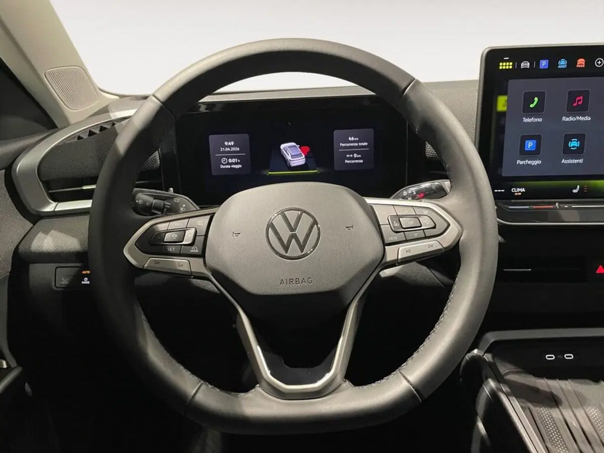 Volkswagen T-Roc nuova a Ravenna (12)