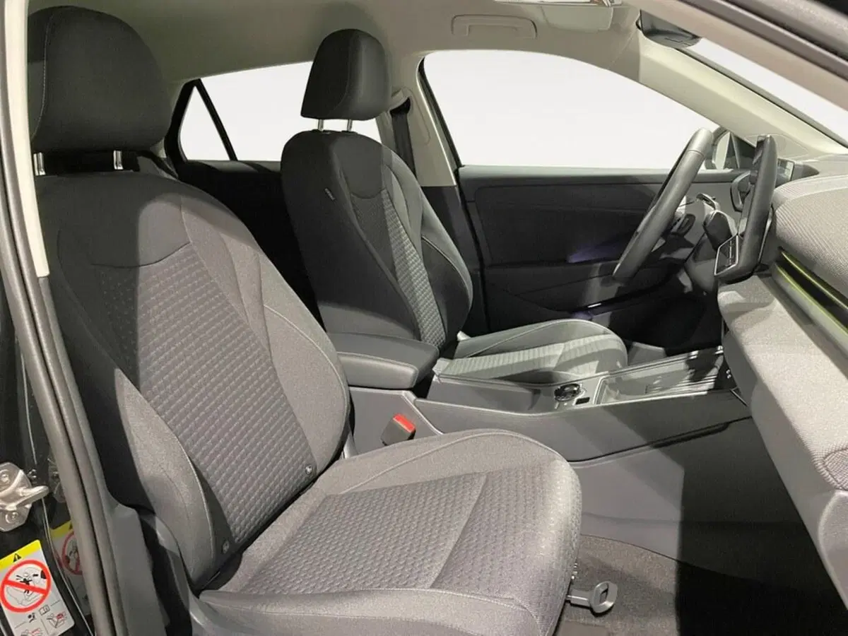 Volkswagen T-Roc nuova a Ravenna (9)