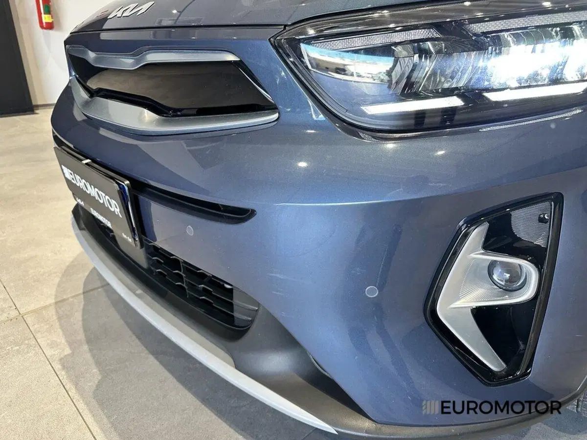 Kia Stonic usata a Bari (14)