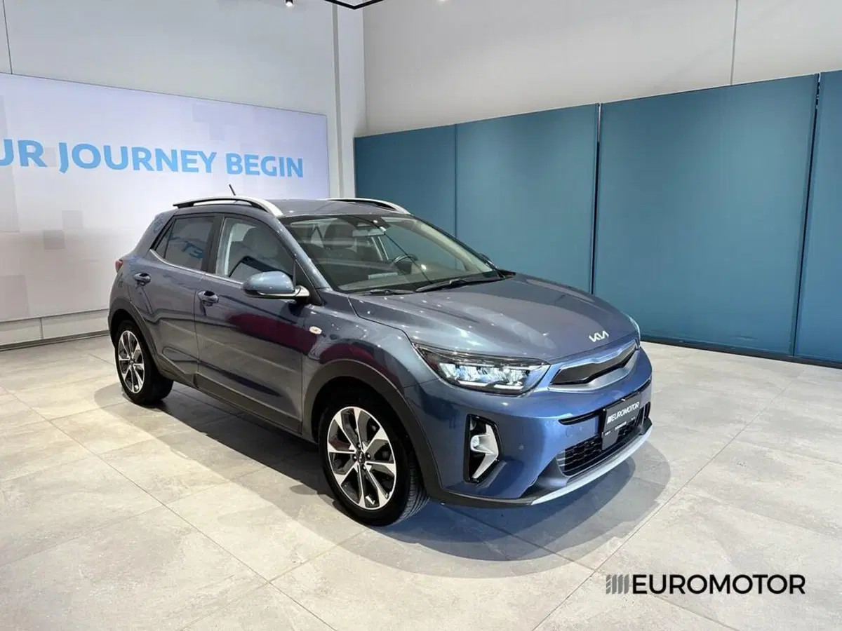 Kia Stonic usata a Bari (3)
