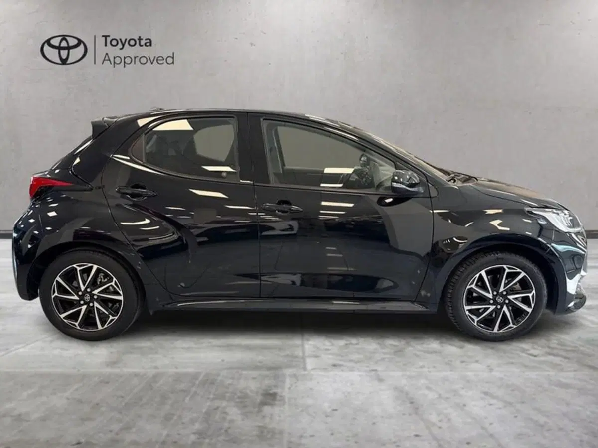 Toyota Yaris usata a Prato (5)
