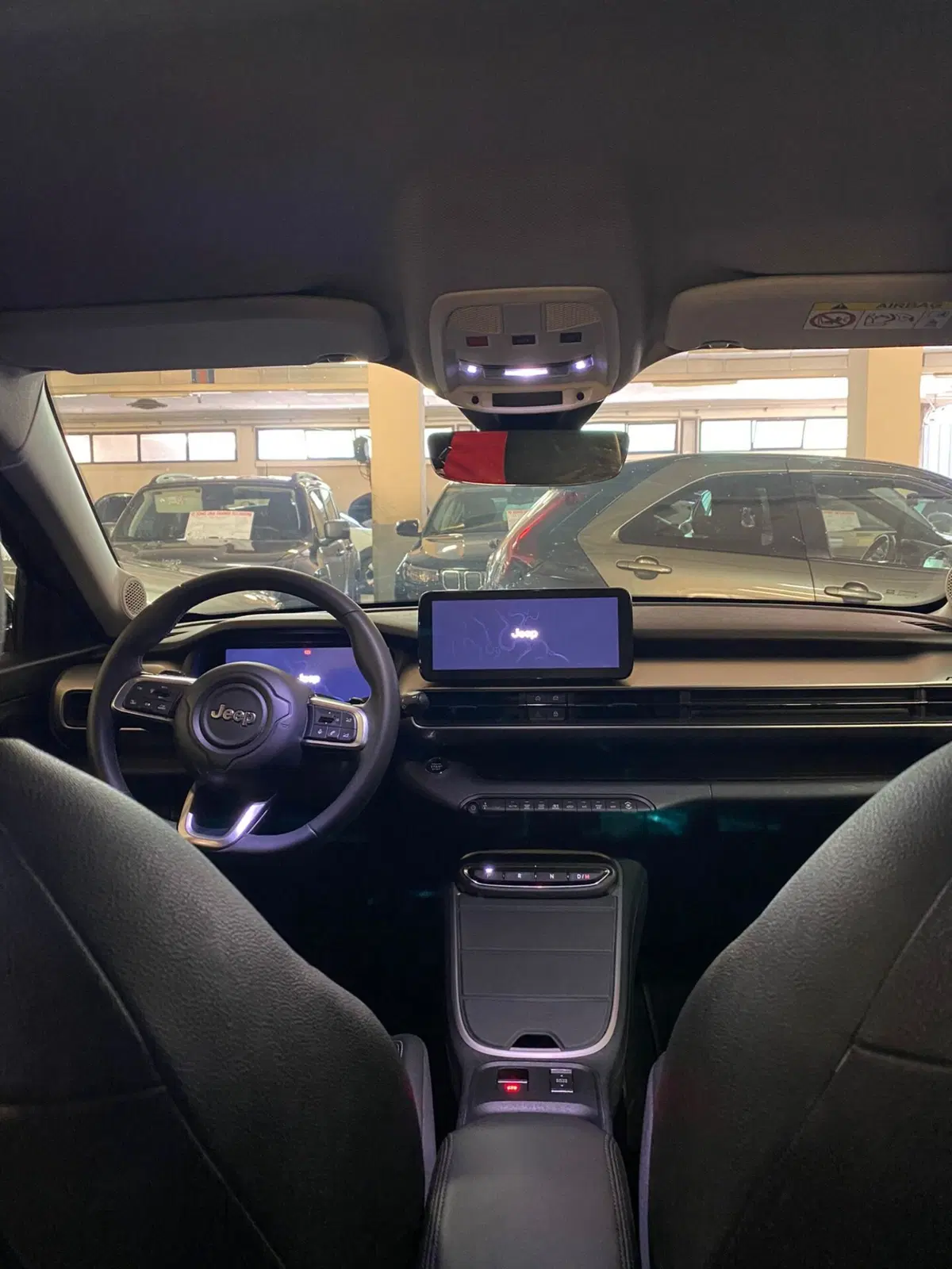 Jeep Avenger usata a Cagliari (16)