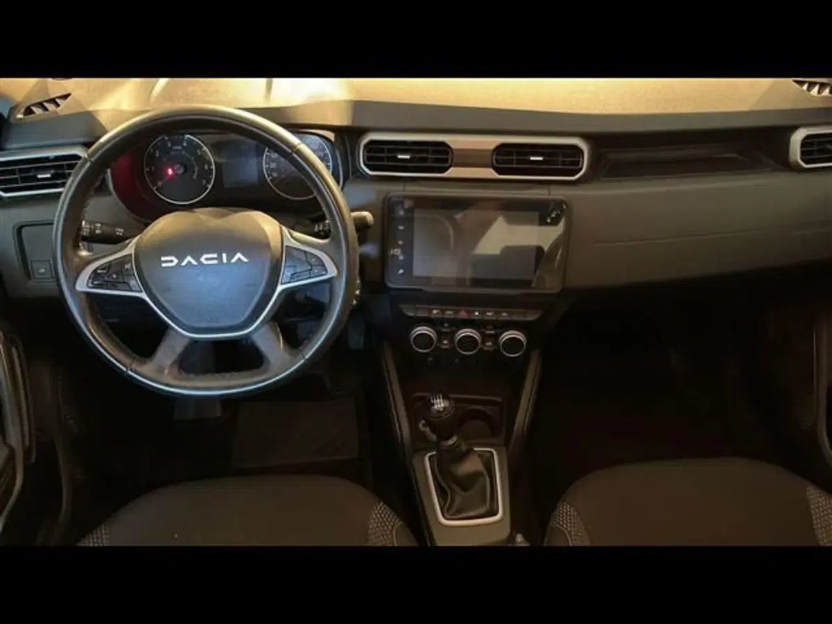 Dacia Duster usata a Firenze (7)