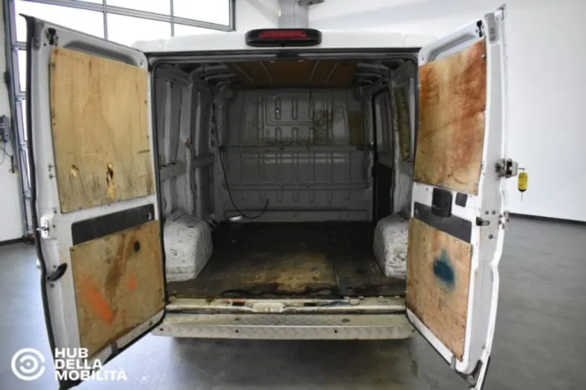 Fiat Ducato Furgone usata a Perugia (18)