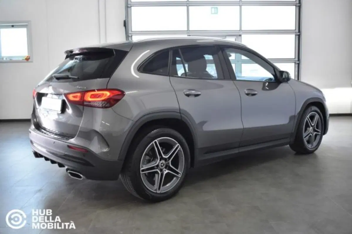 Mercedes-Benz GLA SUV usata a Perugia (4)