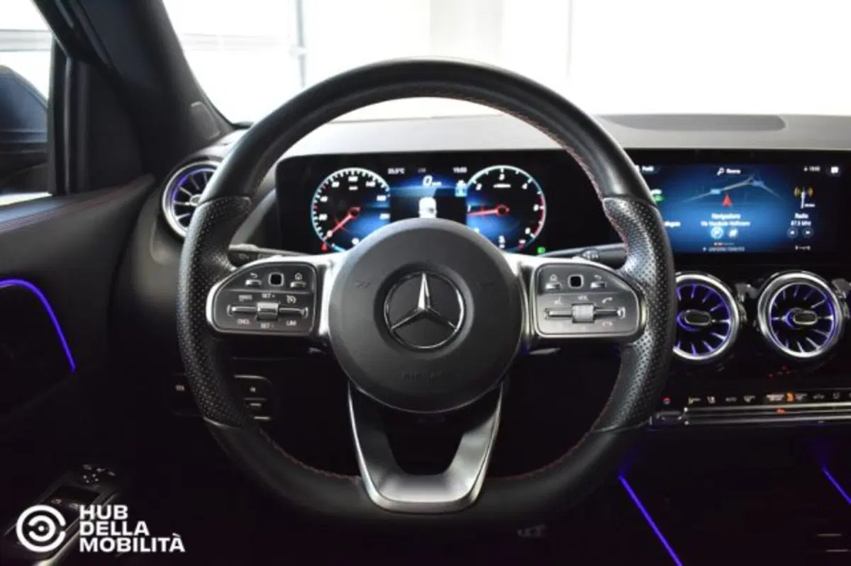 Mercedes-Benz GLA SUV usata a Perugia (9)