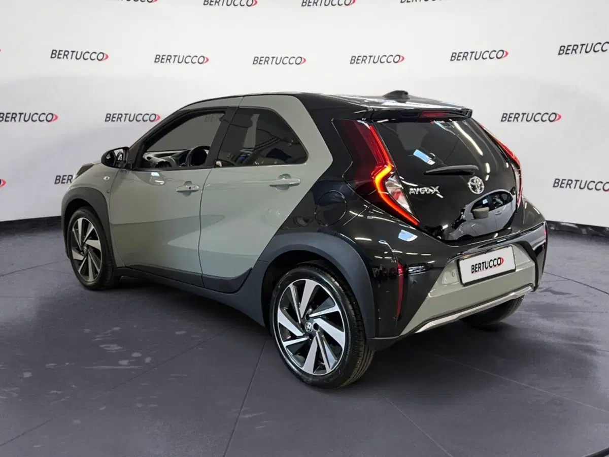 Toyota Aygo X usata a Verona (4)