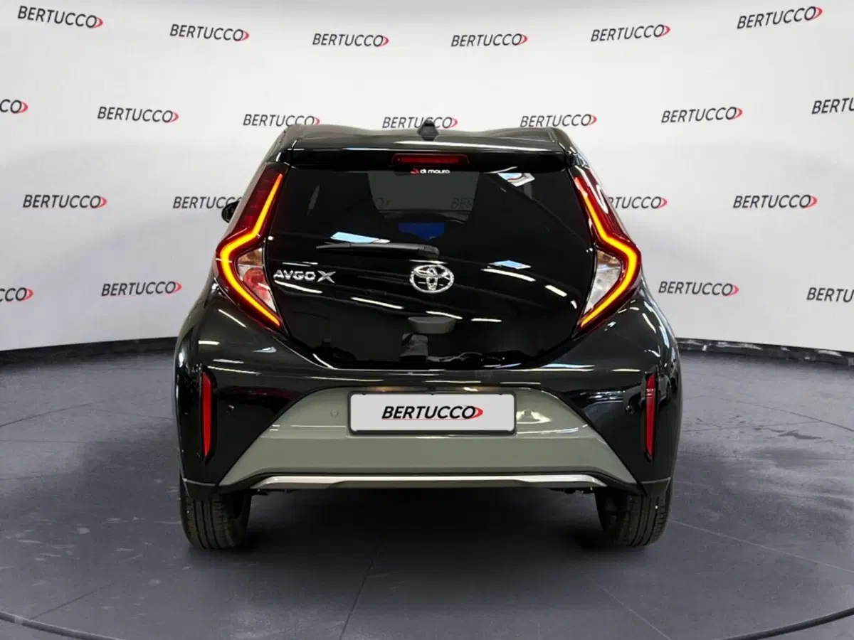 Toyota Aygo X usata a Verona (5)