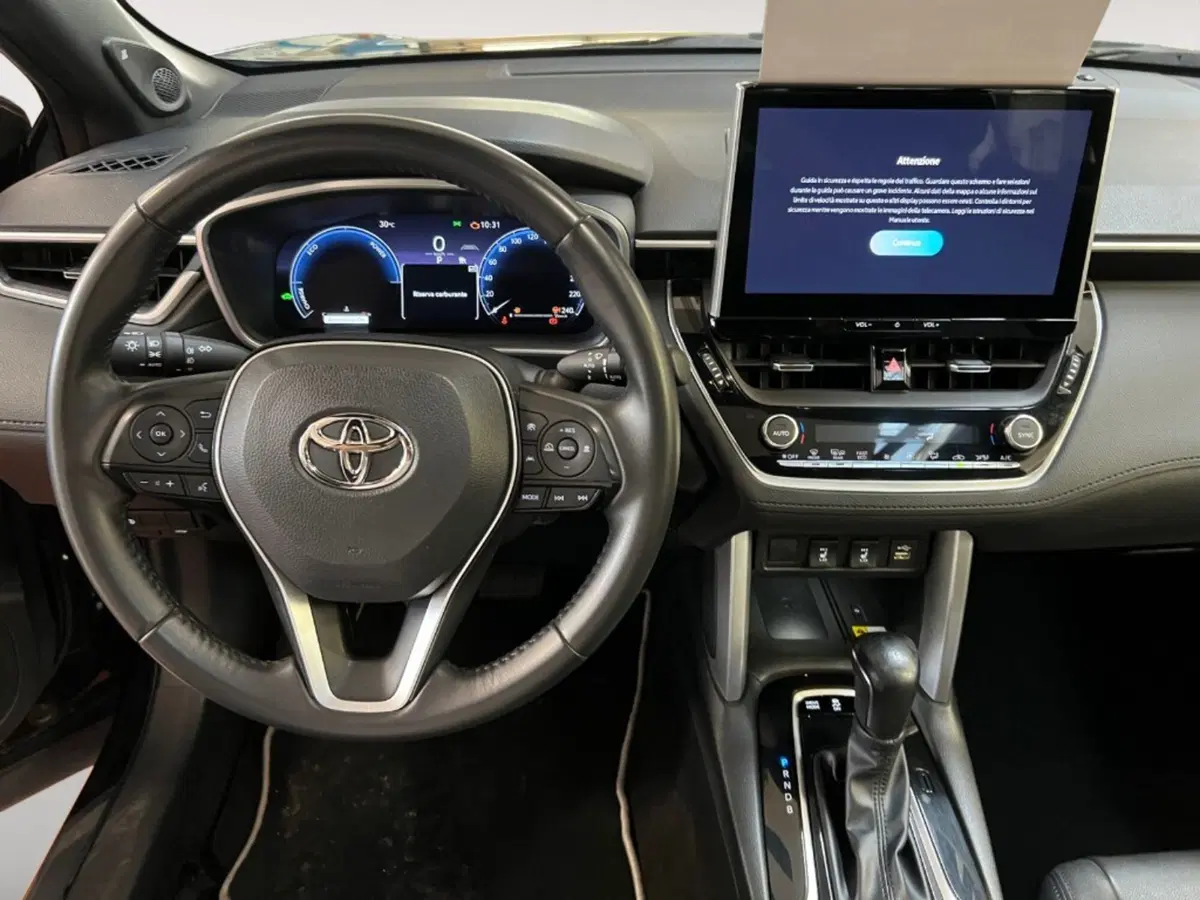 Toyota Corolla Cross Hybrid usata a Verona (10)