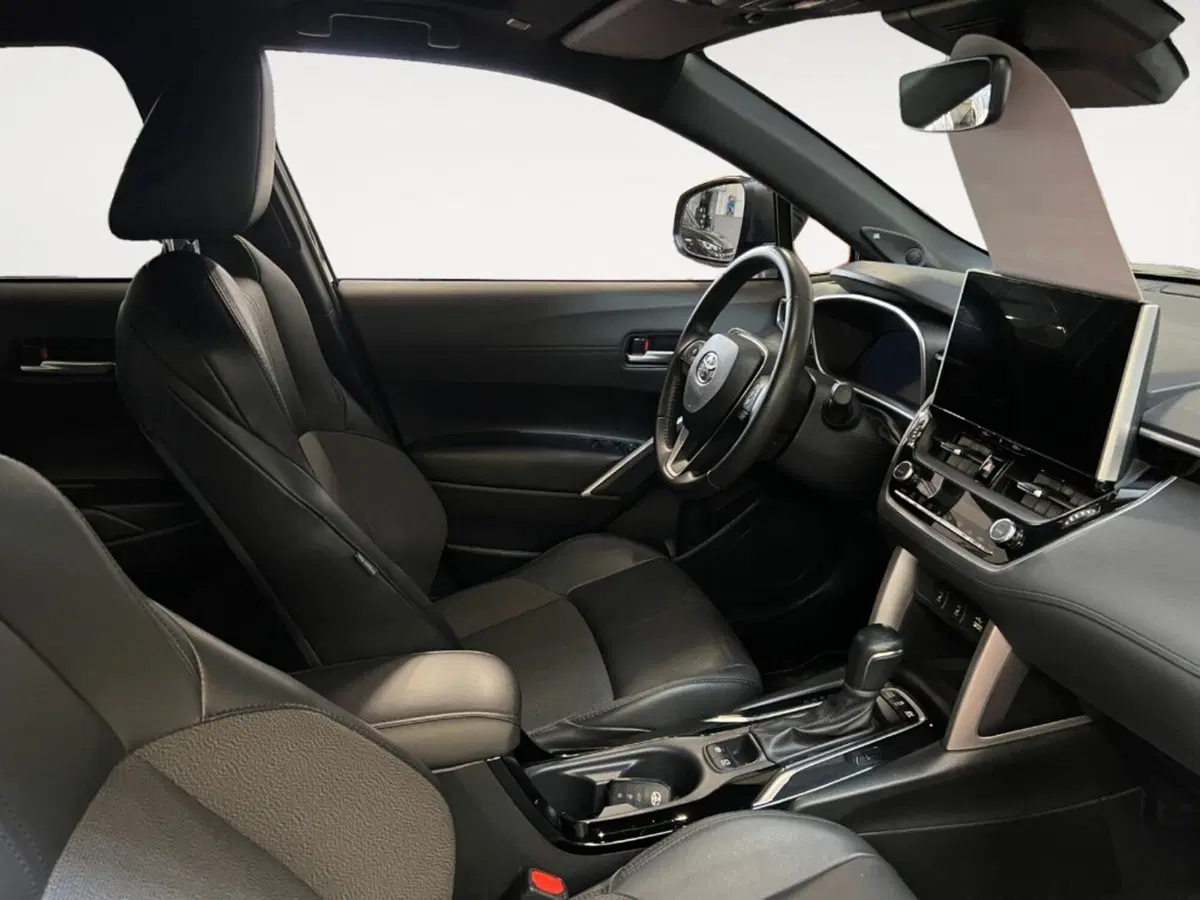 Toyota Corolla Cross Hybrid usata a Verona (9)