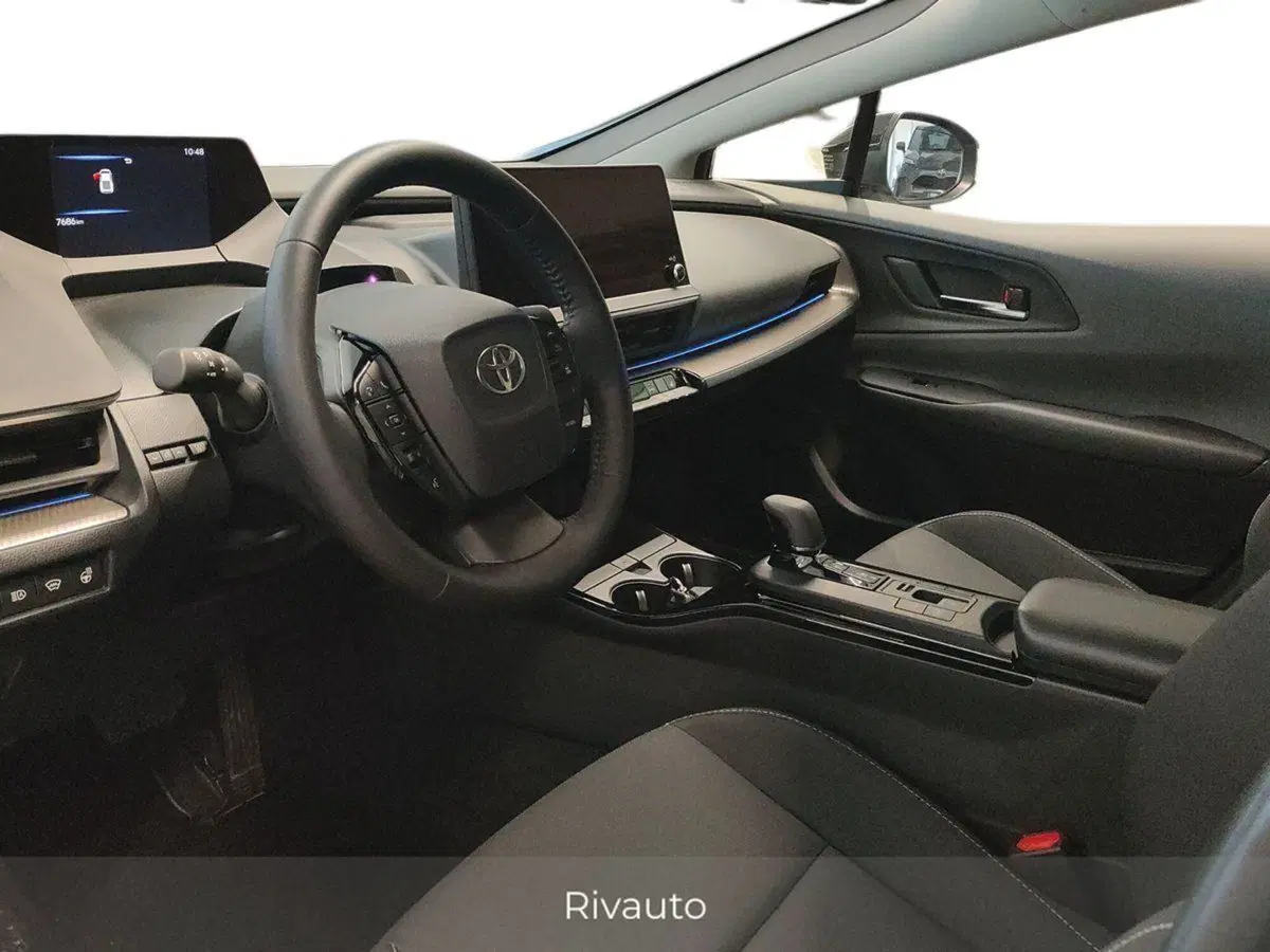 Toyota Prius usata a Como (7)