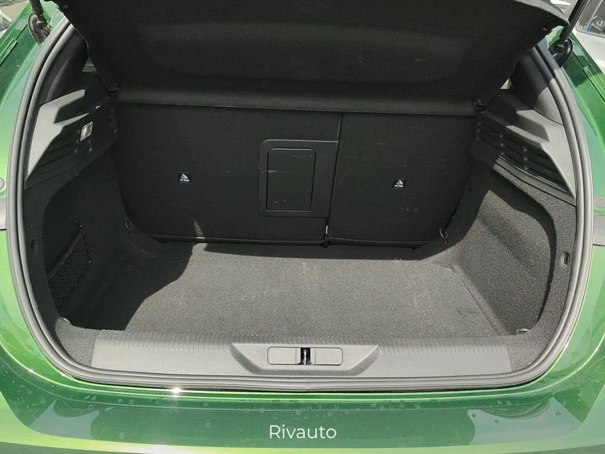 Peugeot 308 usata a Como (5)