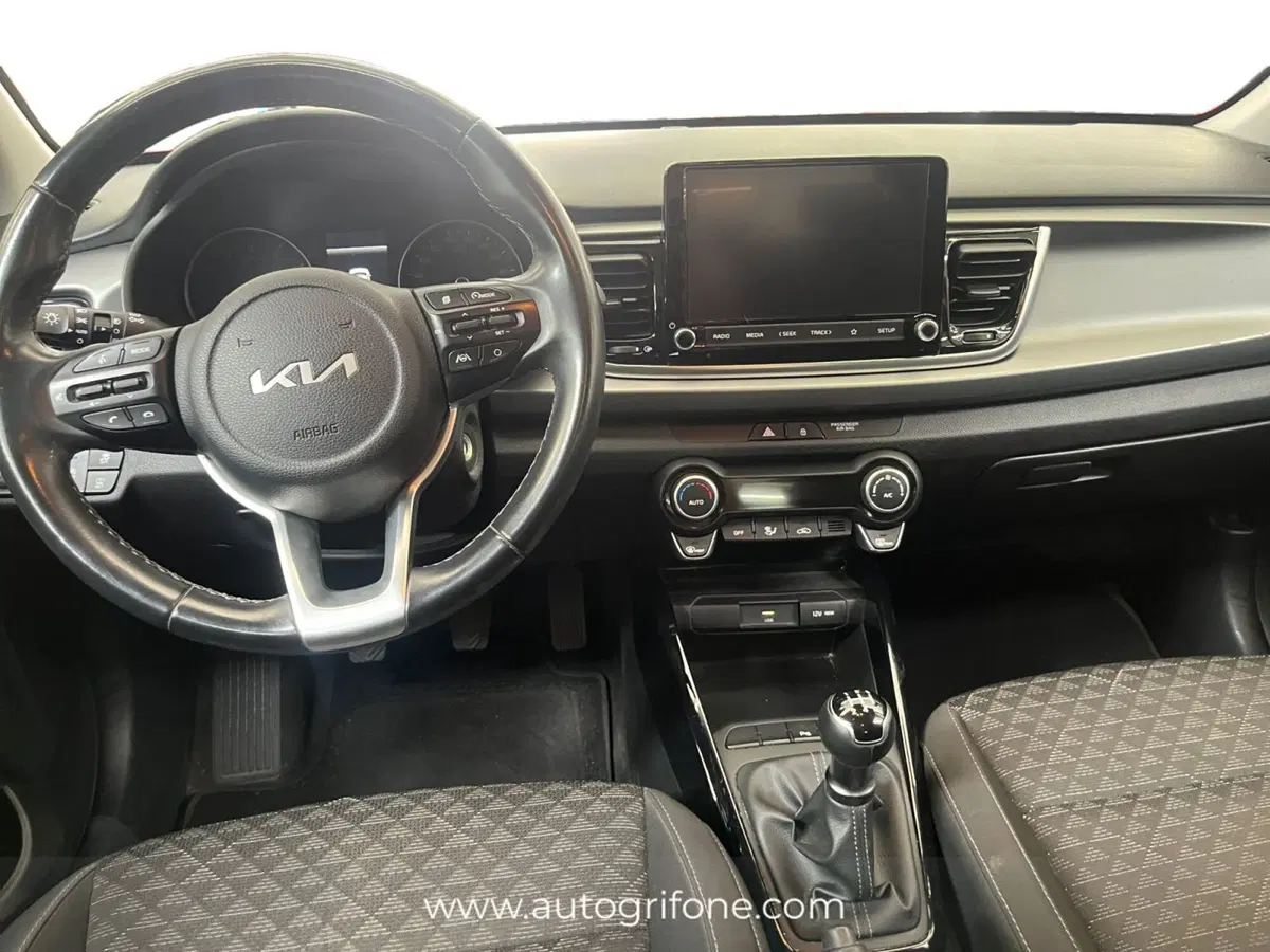 Kia Rio usata a Modena (10)