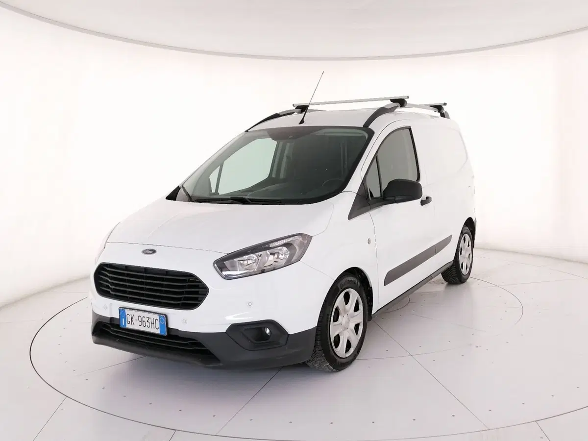 Ford Transit Courier usata a Roma