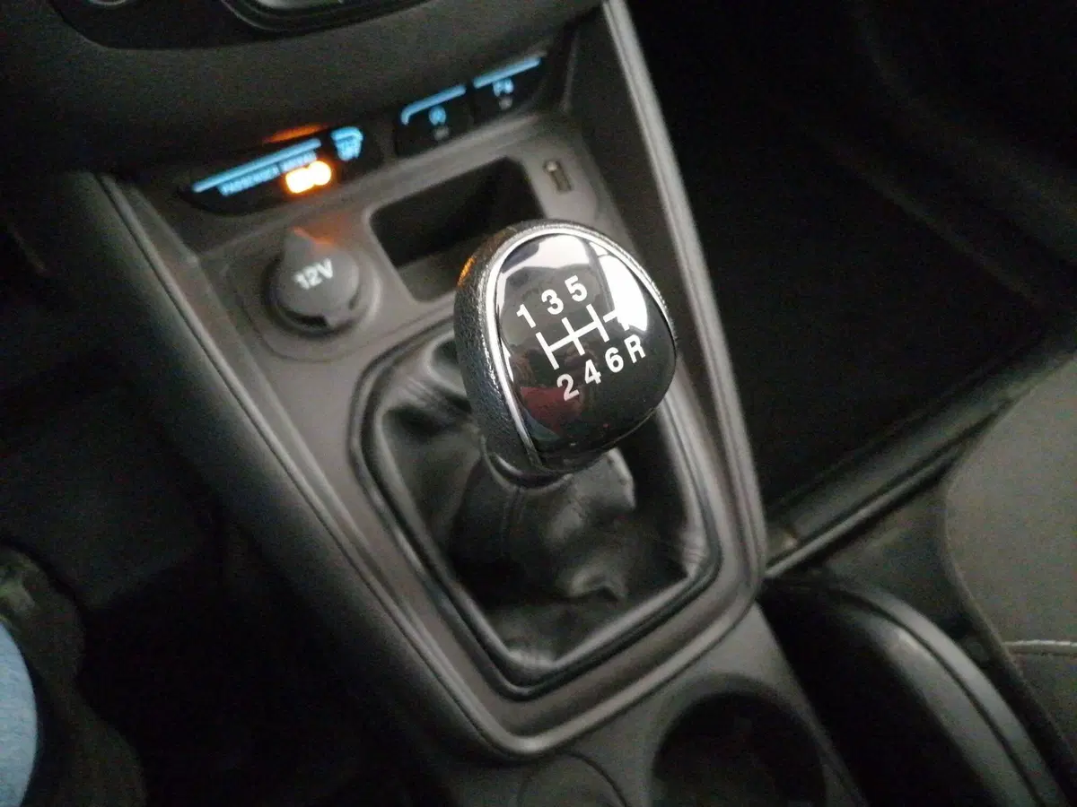 Ford Transit Courier usata a Roma (12)